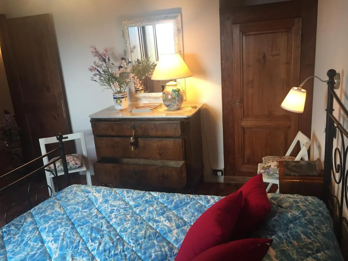 Country house La Casa Dell' Ambra - Charming Old Barn Guest House Rignano Sull Arno